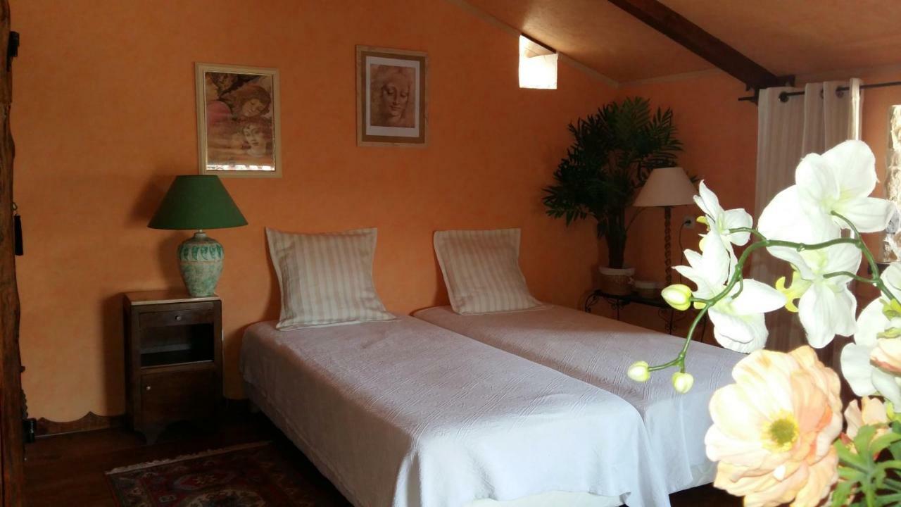 La Maison De St Victor Bed & Breakfast Saint-Victor-de-Malcap Dış mekan fotoğraf