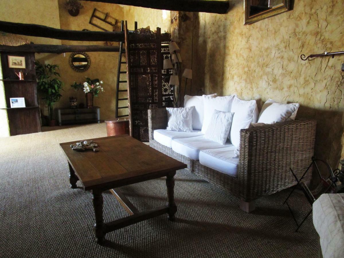 La Maison De St Victor Bed & Breakfast Saint-Victor-de-Malcap Dış mekan fotoğraf