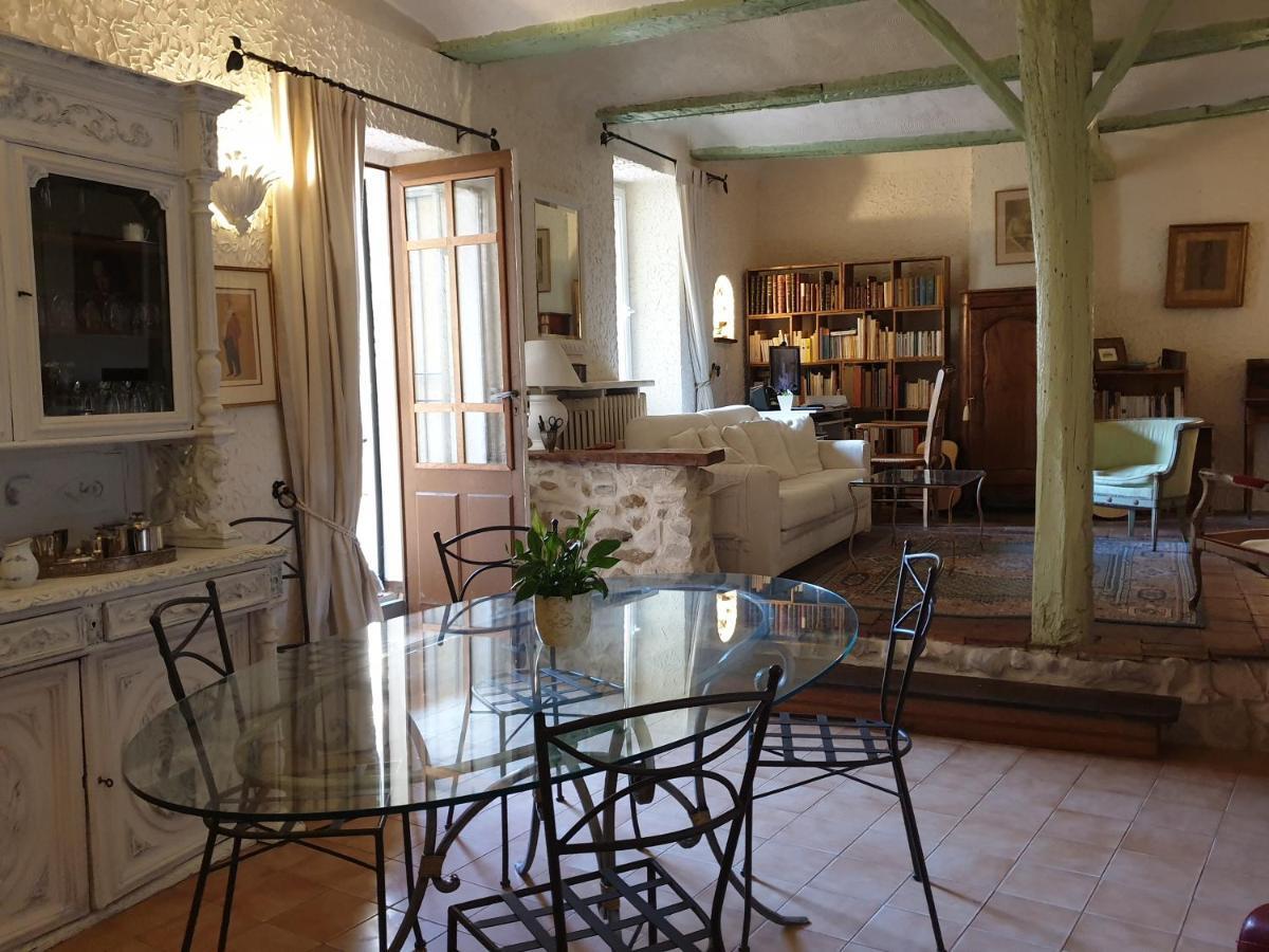 La Maison De St Victor Bed & Breakfast Saint-Victor-de-Malcap Dış mekan fotoğraf
